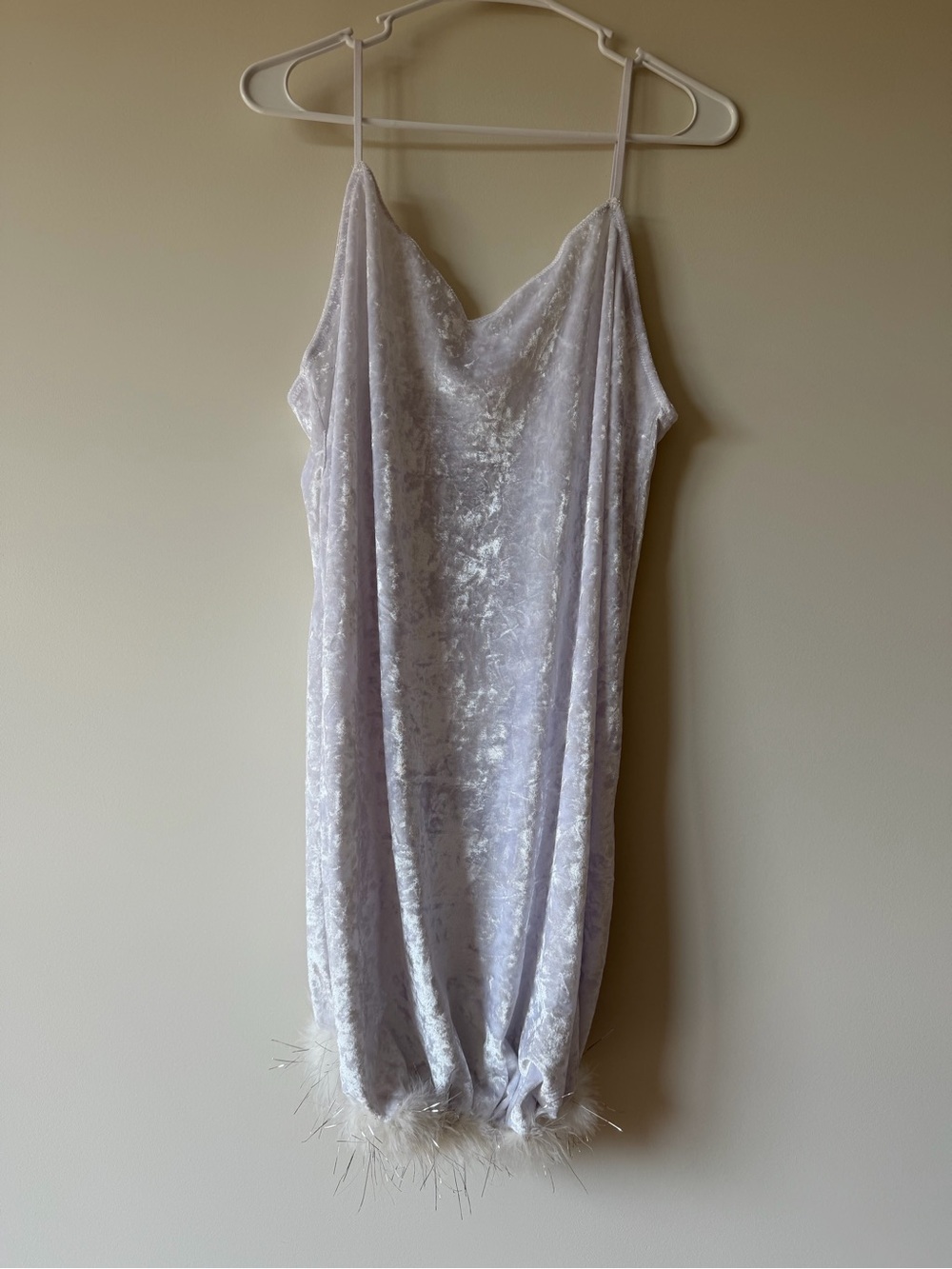 Coquette Diva Shimmering White Crushed Velvet Fur Tinsel Trim Slip Dress XL